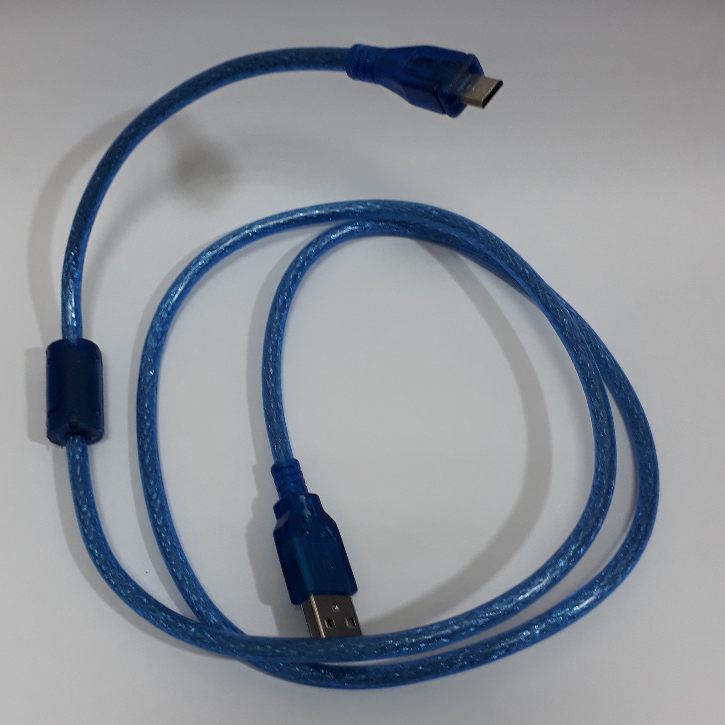 USB2.0 A公轉micro B公傳輸線150CM 透明藍色