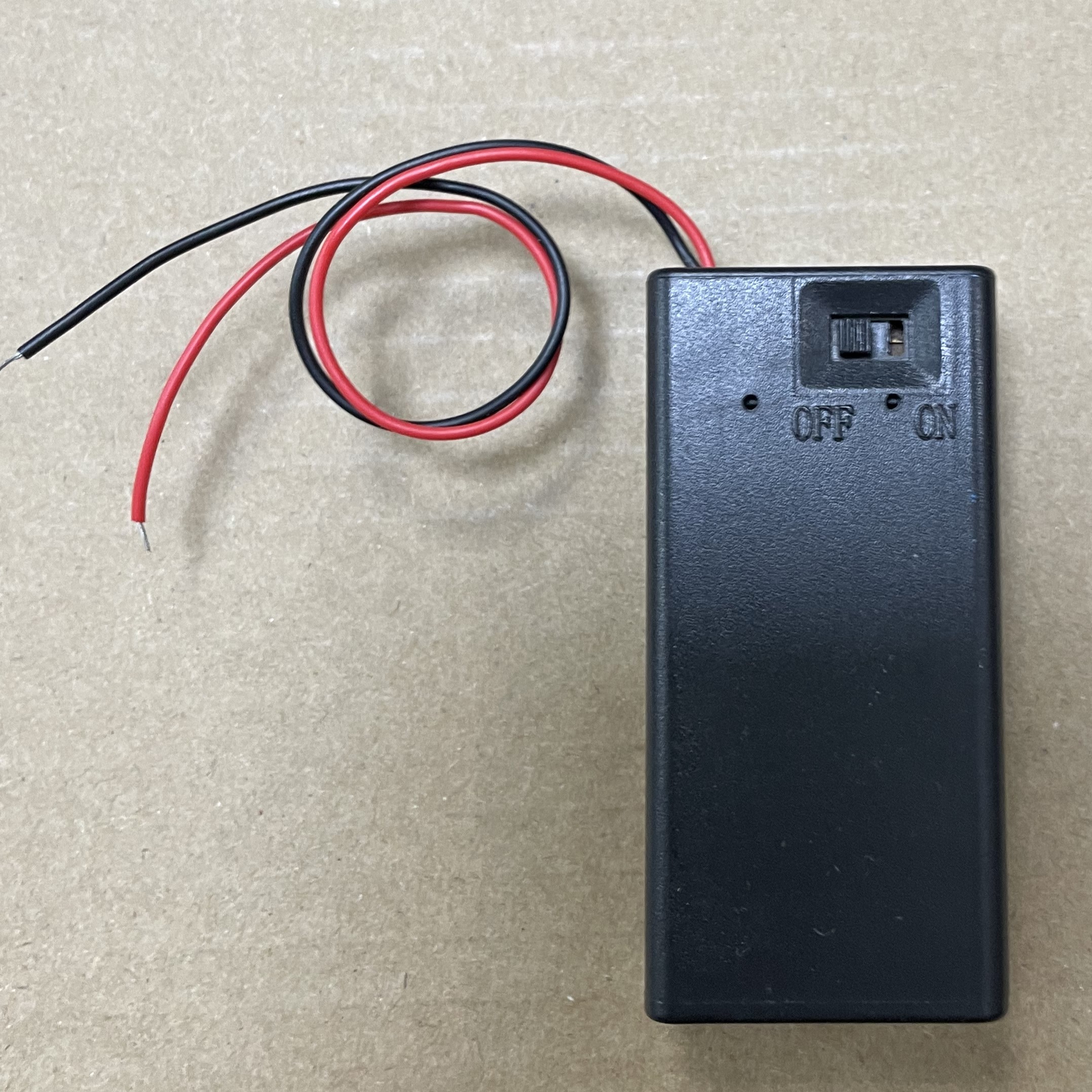 電池盒 9V電池X1 (有蓋子、開關）